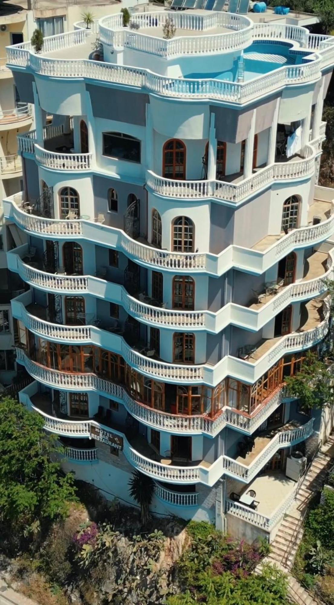 Monte Cristo Hotel With Rooftop Pool Саранда Екстер'єр фото